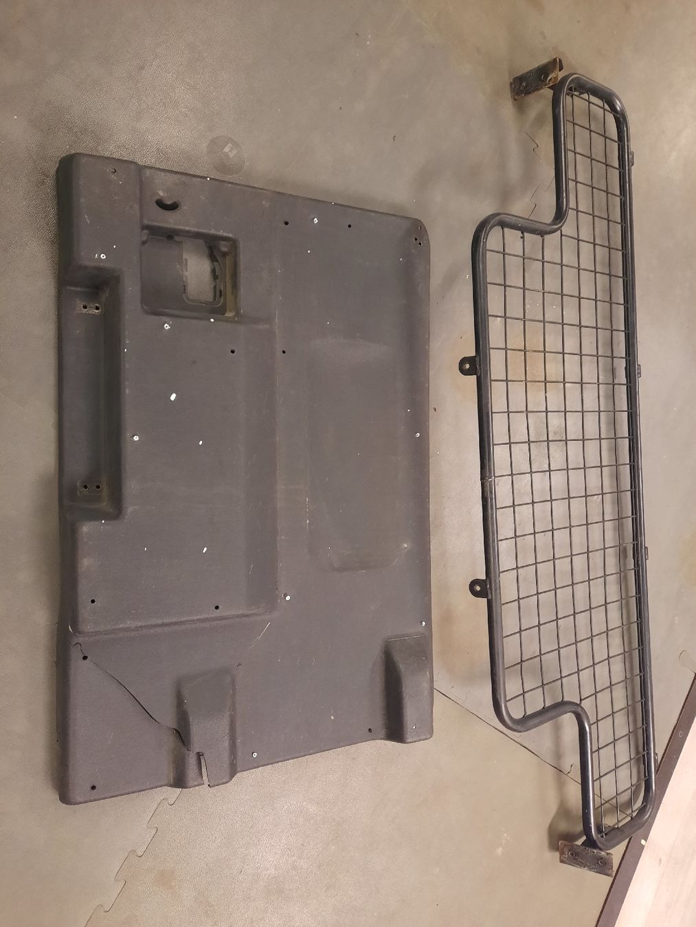 Land Rover Automobili: Land rover defender – Usato da Romanel-s-Lausanne venduto da site76 3