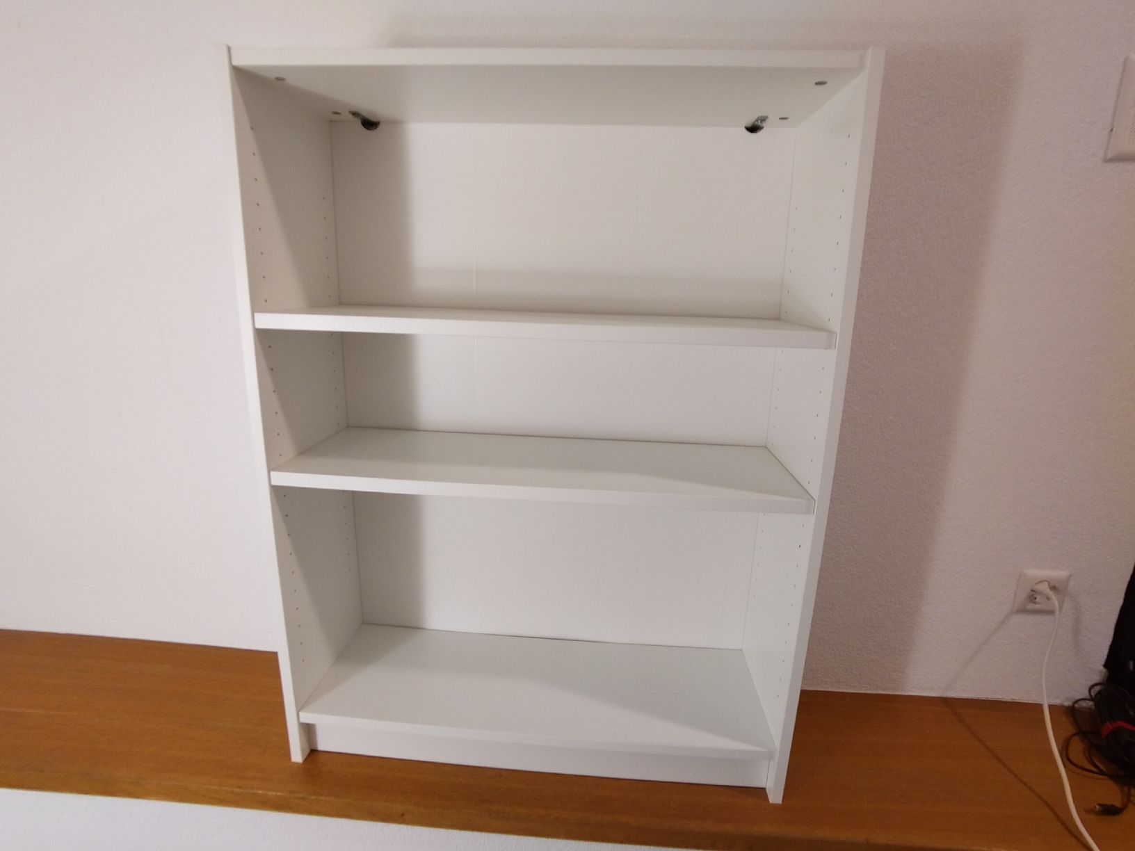 Scaffali: Billy hbt 106x80x28 cm – Usato da Schmitten FR venduto da Dennu