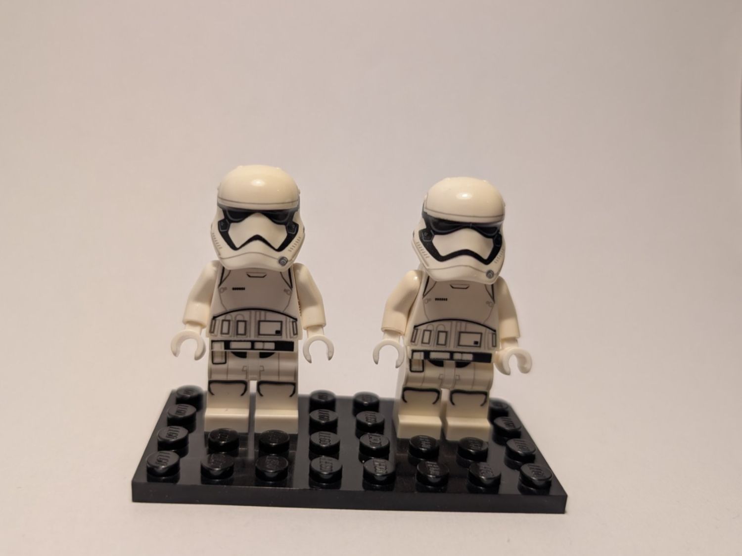 Lego Giocattoli: LEGO Star Wars 2 First Order Stormtrooper – Usato da Uster venduto da FabioR