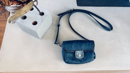 Gloria Ortiz Umhängetasche, Marineblau, Leder