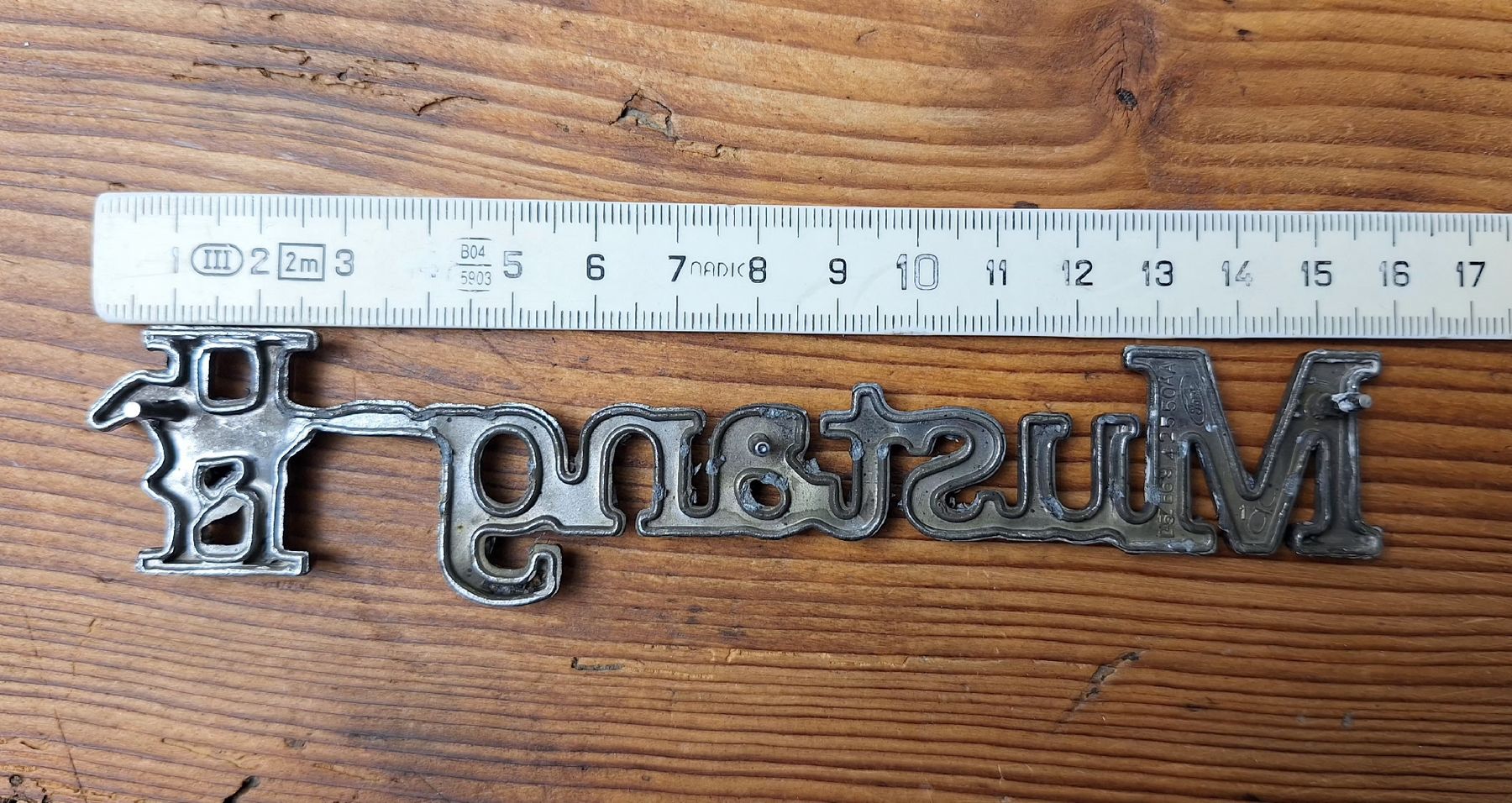 Ford Tutti pezzi di ricambio auto: Ford Mustang II Embleme – Usato da Triesen venduto da BLACKSHEEP75 2