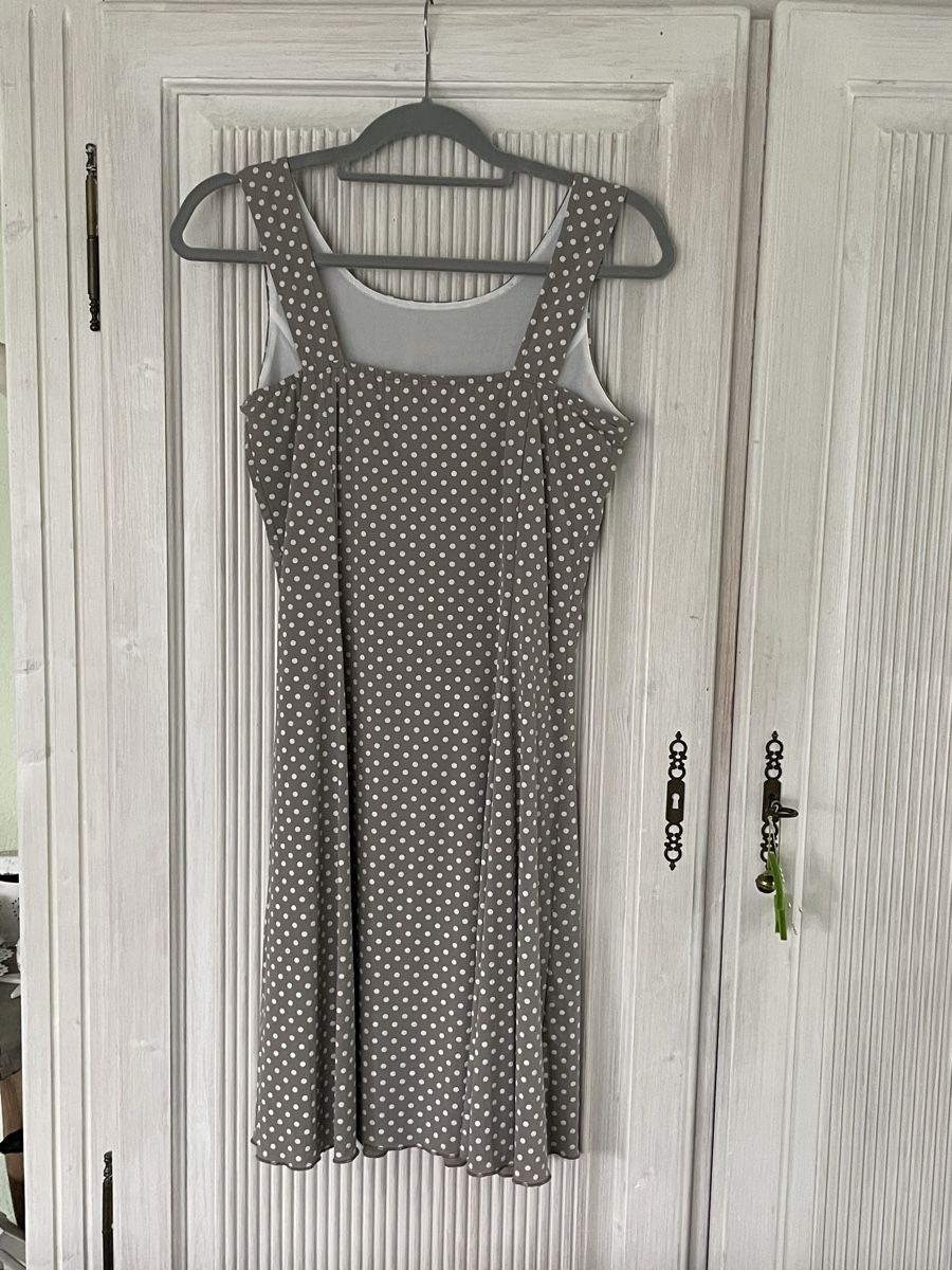 Kleider: Sommer Kleid Gr. 36 Taube mit Punkten/ Dots – Gebraucht aus Goldswil von _Dudy_ 1