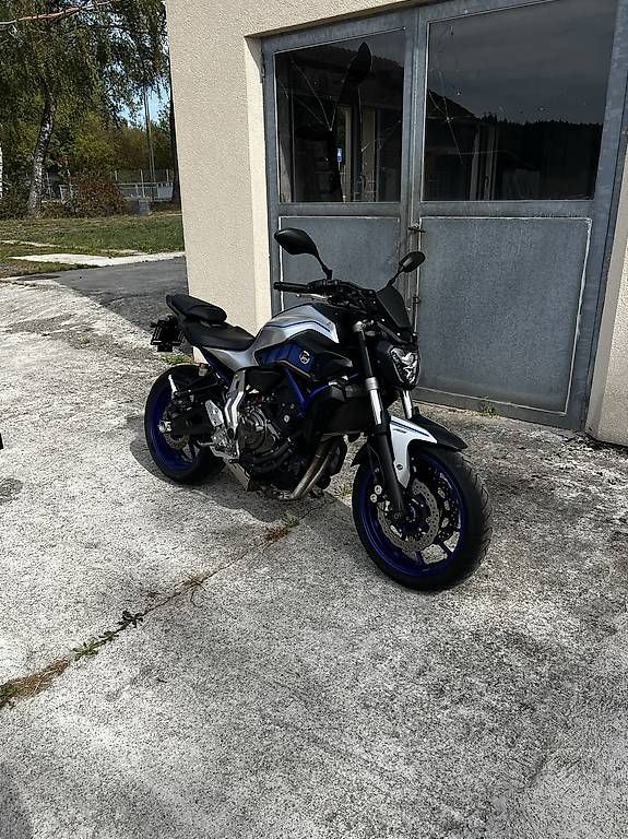 Strada: Yamaha MT-07 2015 35kw – Usato da Neftenbach venduto da losche187