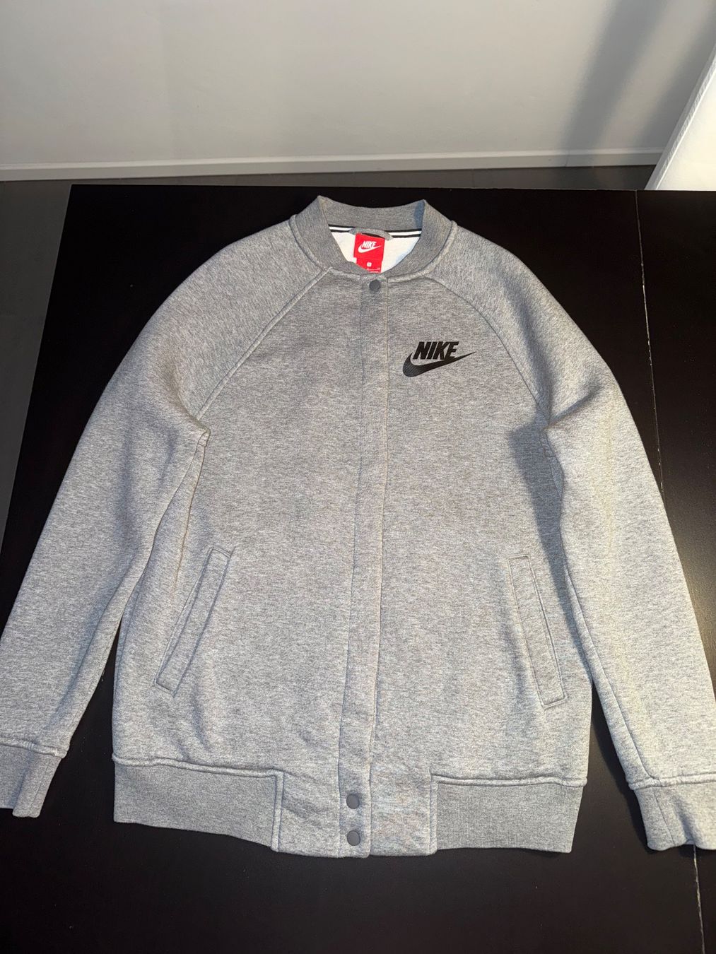 Nike Jacken: Nike Jacke Grösse S Top Zustand – Neu (gemäss Beschreibung) aus Zürich von Jen10 1