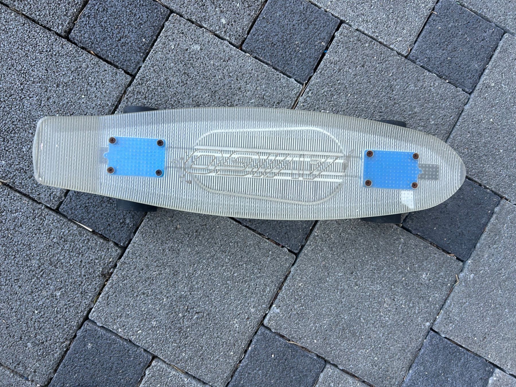 Skateboards: Cooles transparentes Penny Board Skateboard – Usato da Koppigen venduto da Gustaff14