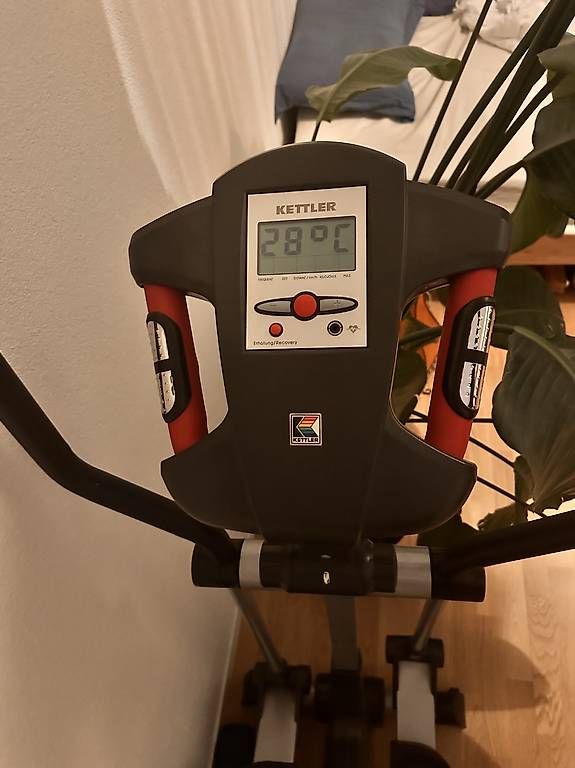 Hometrainer: Gratis Crosstrainer Kettler  – Usato da Zürich venduto da Regenbogen125 1