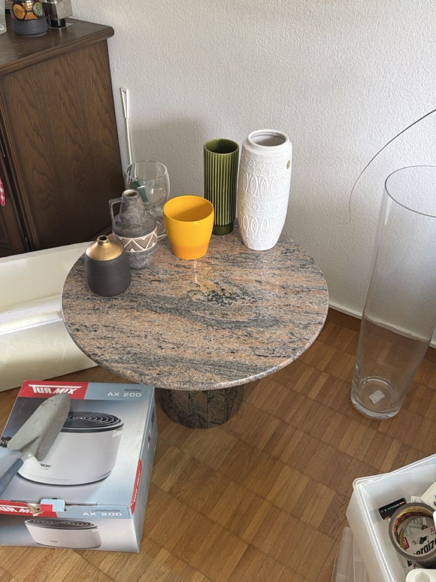 Tische: Marmortisch – Gebraucht aus Emmenbrücke von Charlie_71