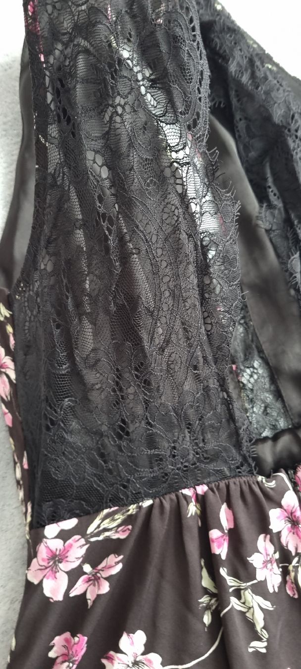H&M Vestiti: Blumenkleid H&M, Gr. 38 – Usato da St Gallen venduto da vir_5kgt 1
