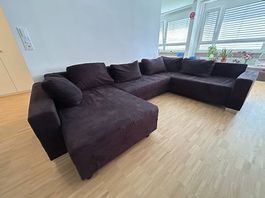Bequemes gebrauchtes Sofa