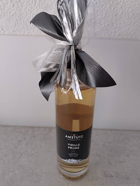 Bevande alcoliche: amstutz Edelbrand VIEILLE PRUNE – Usato da Zofingen venduto da CM081 1