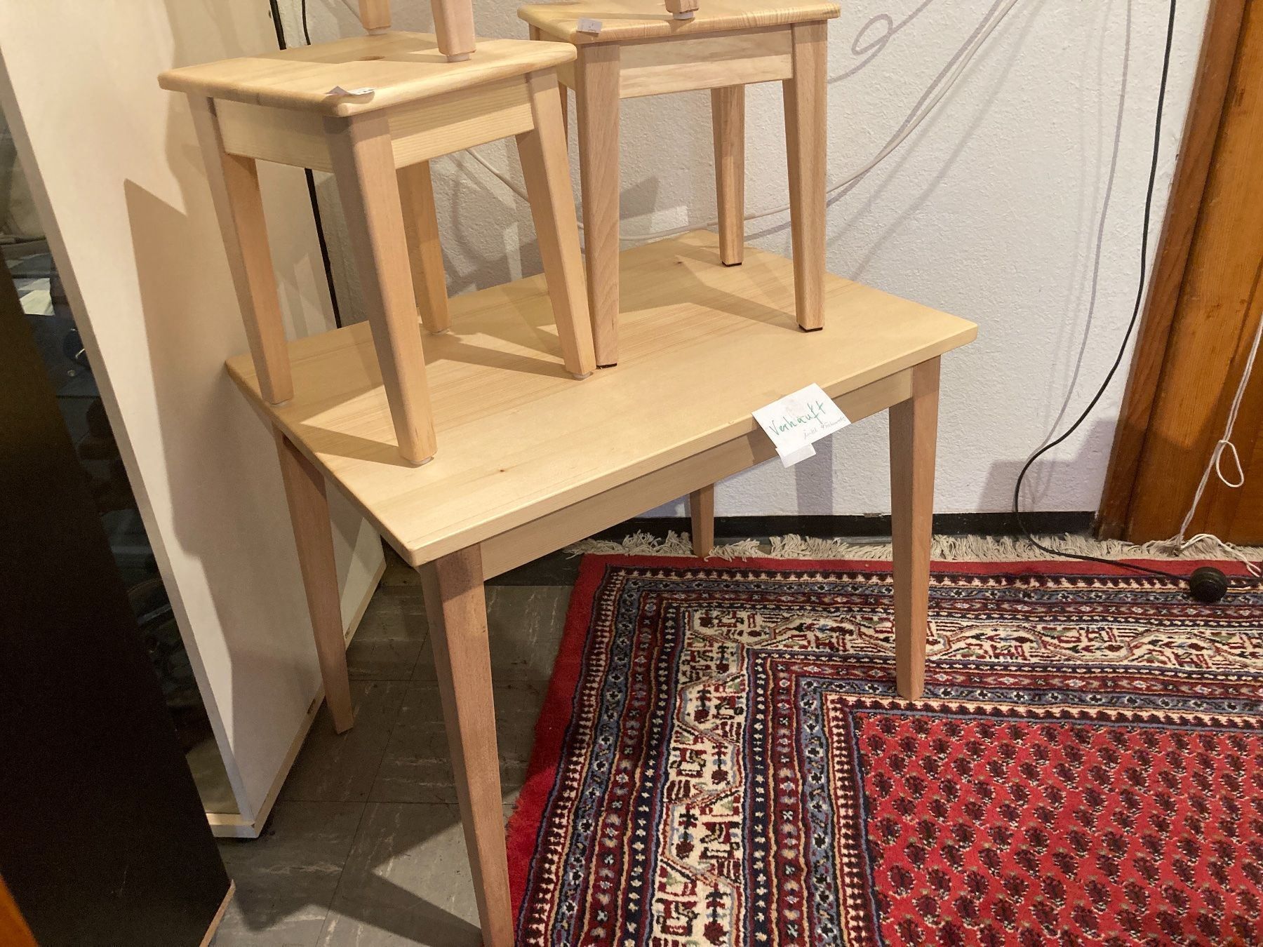 Sgabelli: Taburettli klein Massivholz – Nuovo e nell'imballaggio originale da Erlenbach im Simmental! venduto da Simmentaler-Perlen 2