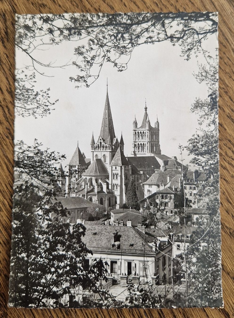 Cartoline postali: Lausanne, La Cathédrale 1940 – Usato da Ebikon venduto da Donar50