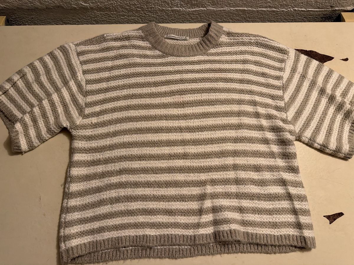 Abercrombie Pullover & Sweatshirts: Strickpullover Abercrombie & Fitch gestreift Grösse M – Neu (gemäss Beschreibung) aus Luzern von Lorena.haj