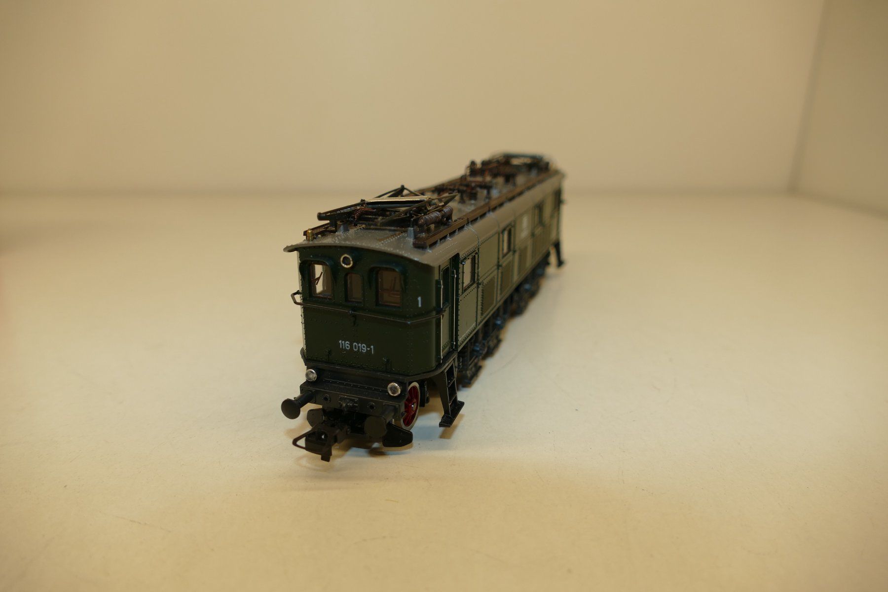 Roco Modellini di ferrovie: Roco H0: DB Elektrolok Baureihe 116 – Usato da Niederhasli venduto da rail-duerst 2