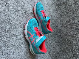Asics Kinder-Sportschuhe Gr. 33.5