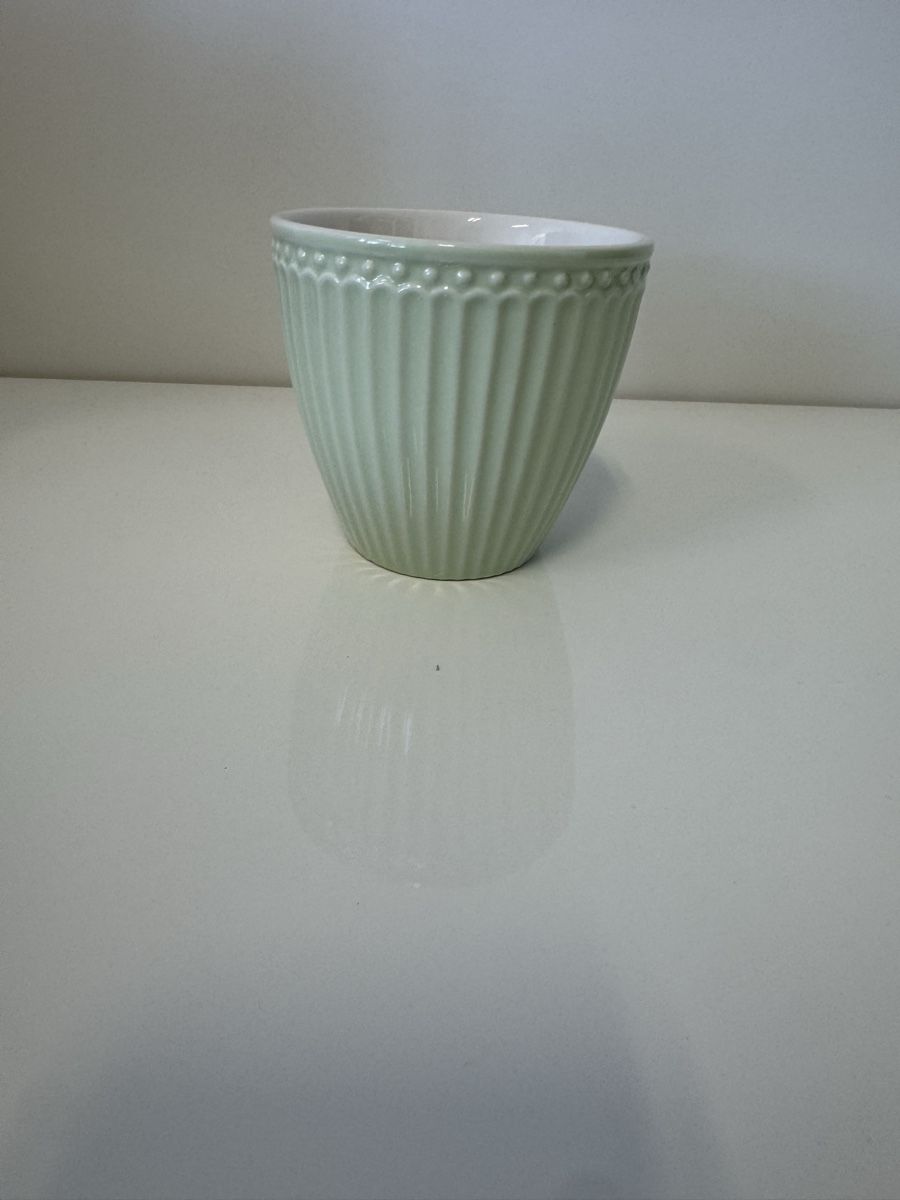 Greengate Tasses: GreenGate 3 Becher Alice hellgrün Neuware 4er Set – Neuf (Voir description) à Zuchwil par Bluejay79