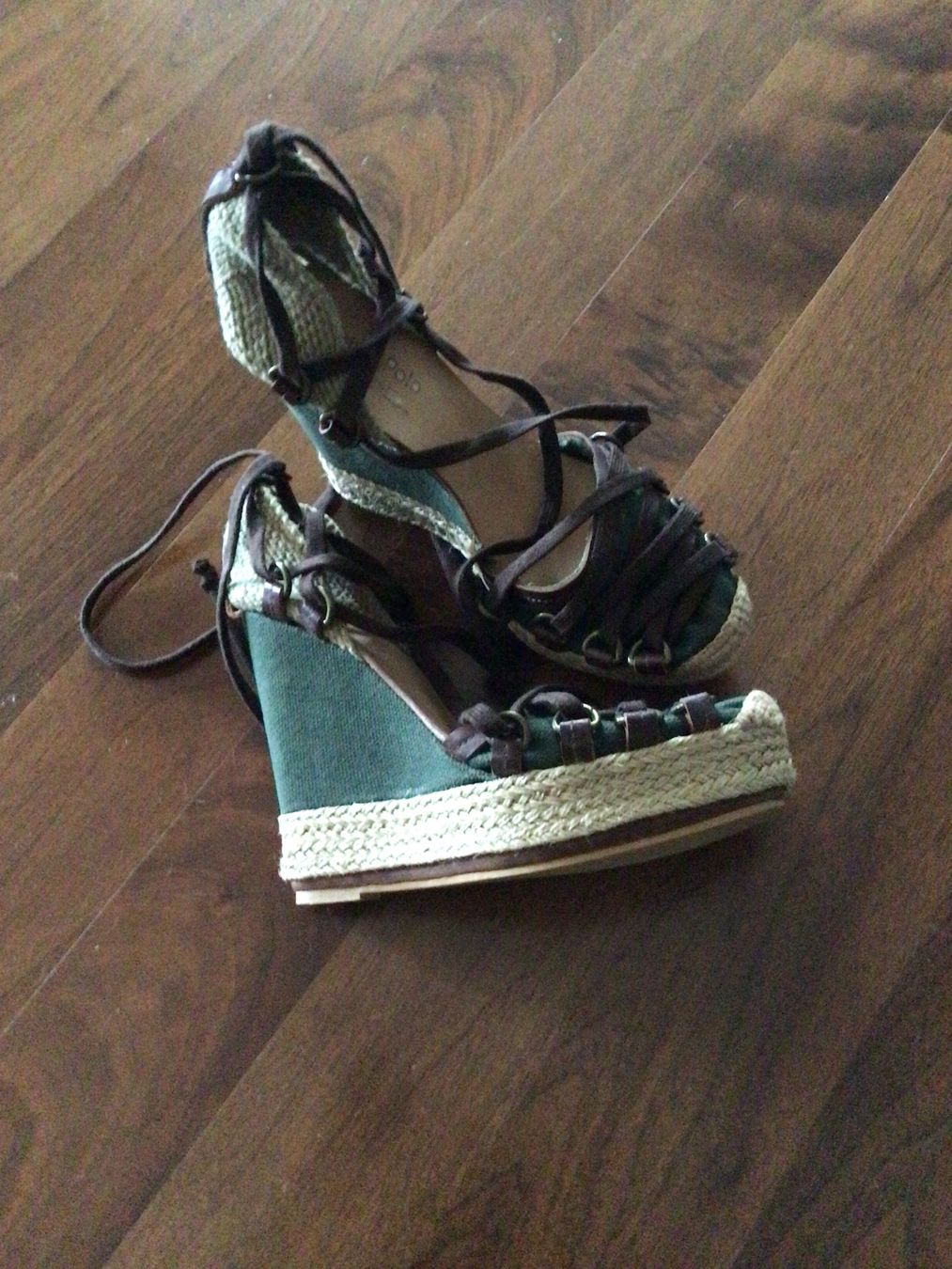 Scarpe da donna: Schuh Espadrilles – Usato da Zürich venduto da ElarmariodeRuth 1
