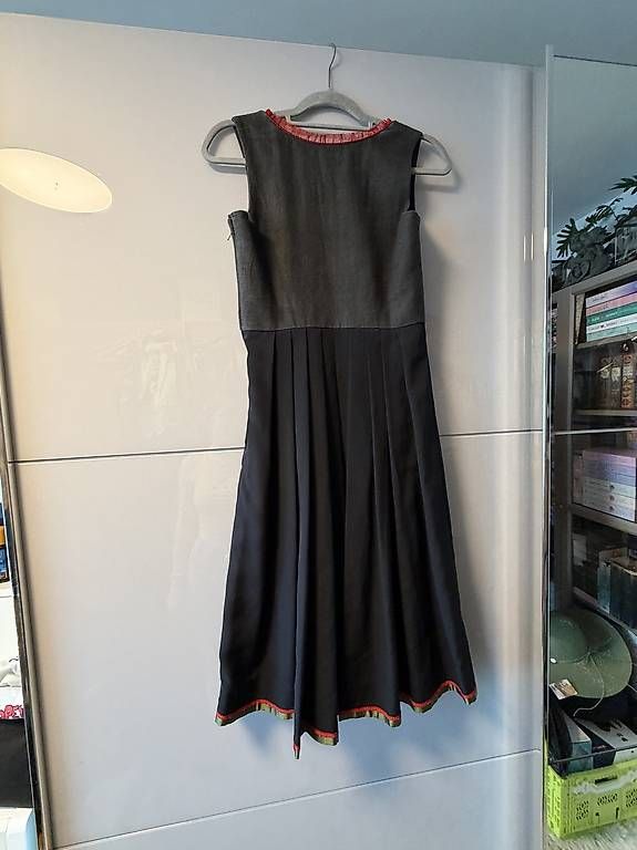 Vestiti: Sportalm Dirndl Gr.34 – Usato da Seedorf UR venduto da Lia_mia 2