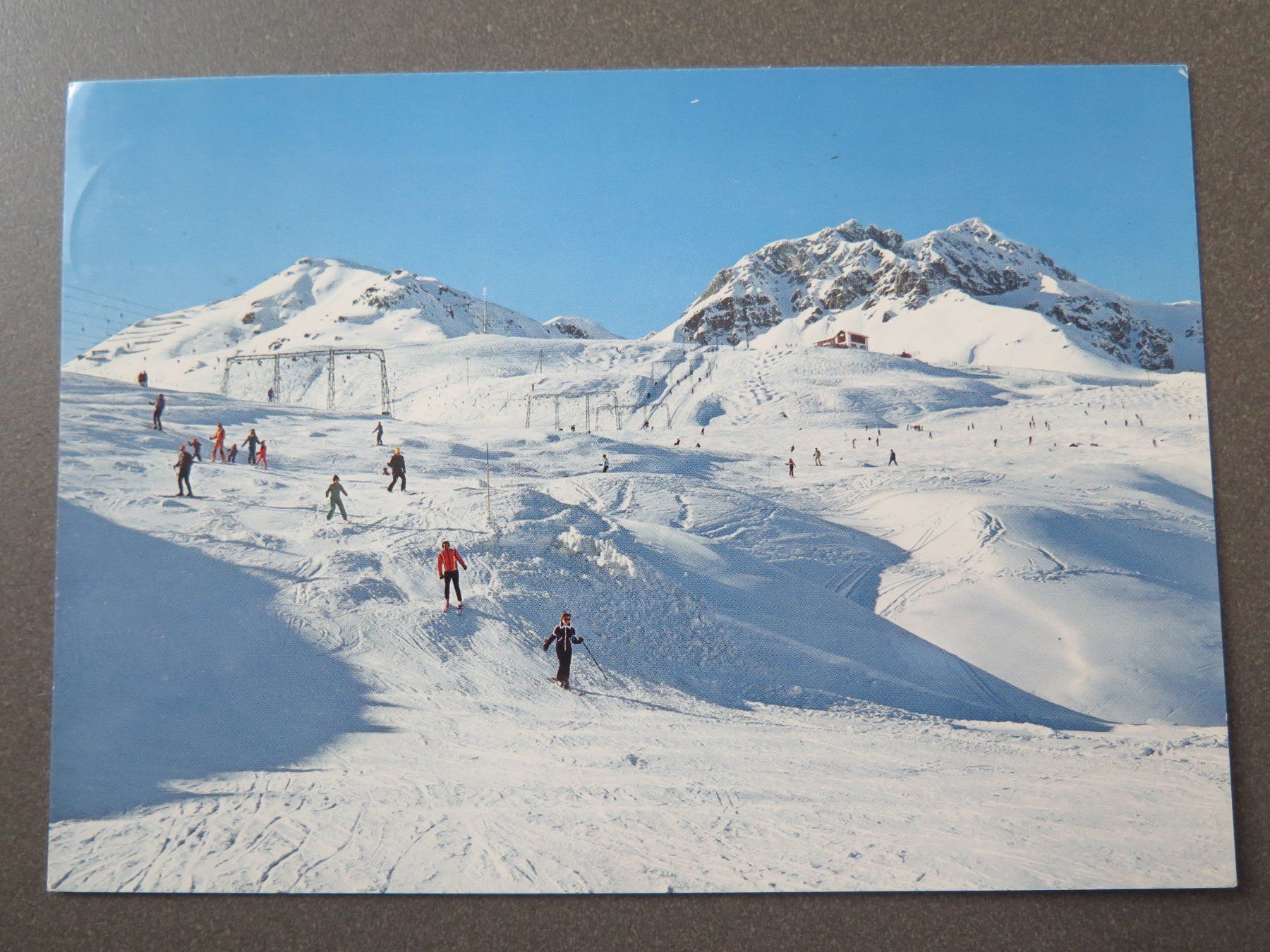 Cartoline postali: SCHULS-SCUOL - SKILIFTE MOTTA NALUNS – Usato da Wittenbach venduto da lipasal