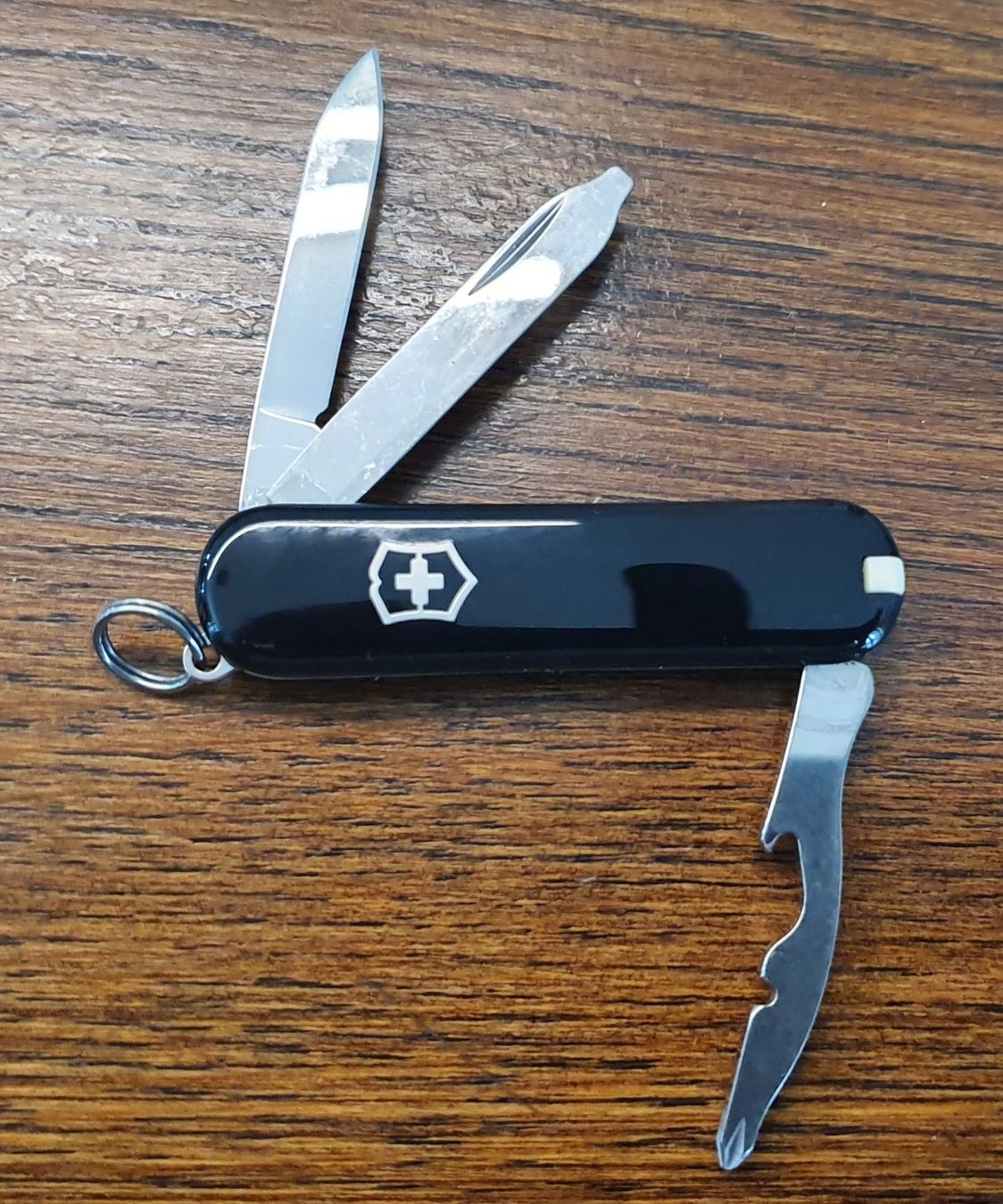 Victorinox Coltelli tascabile: 3 Victorinox Sackmesser mit Logo – Nuovo (secondo la descrizione) da Härkingen venduto da MarianneSi 5