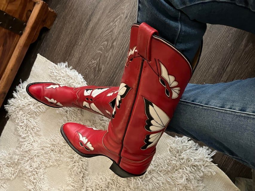 Sancho Abarca Scarpe da uomo: Tony Lama cowboy boots t38 – Usato da Glion venduto da carolineMV