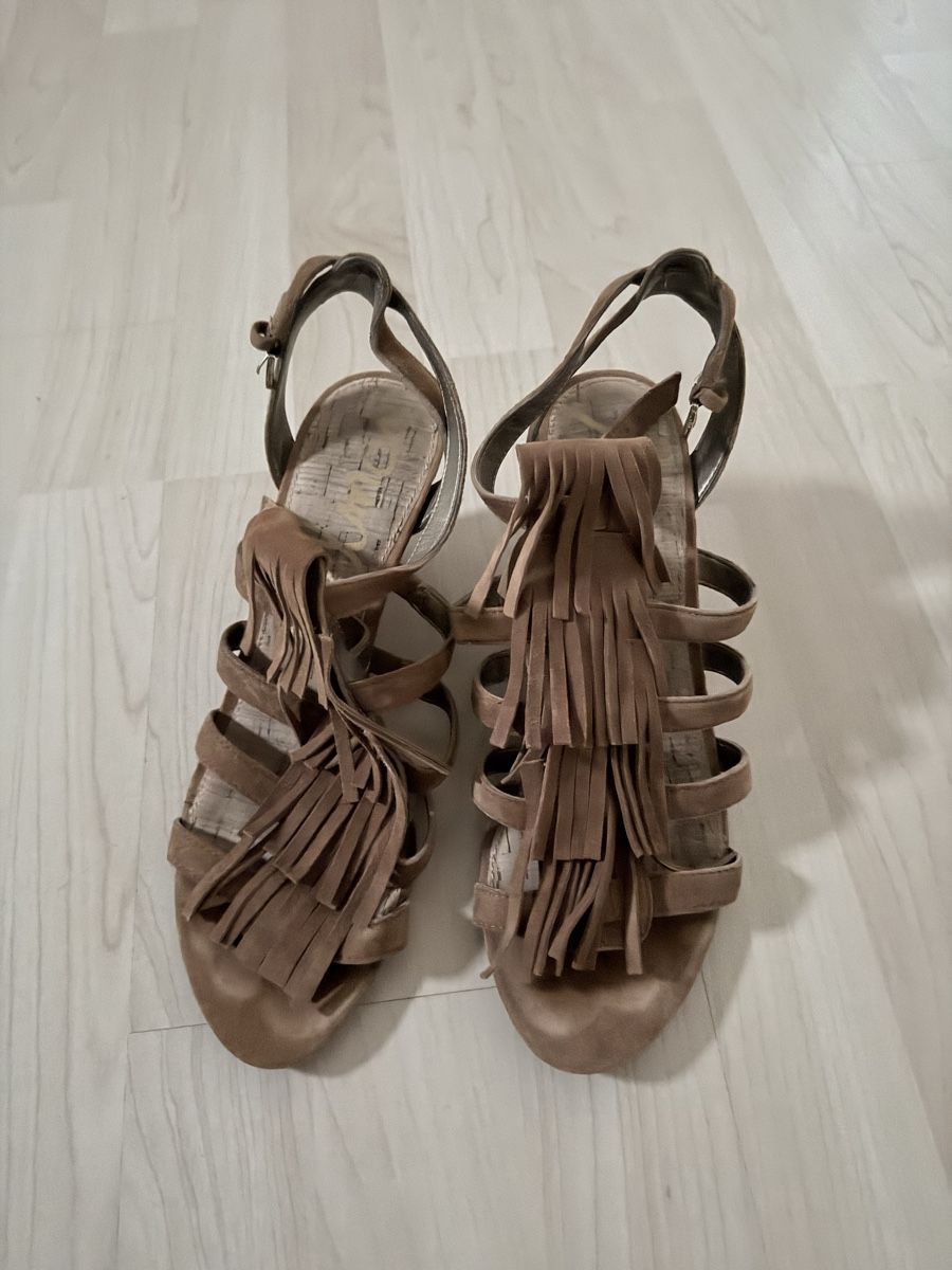 Scarpe da donna: Sandalen – Usato da Rheineck venduto da Princessaitaliana