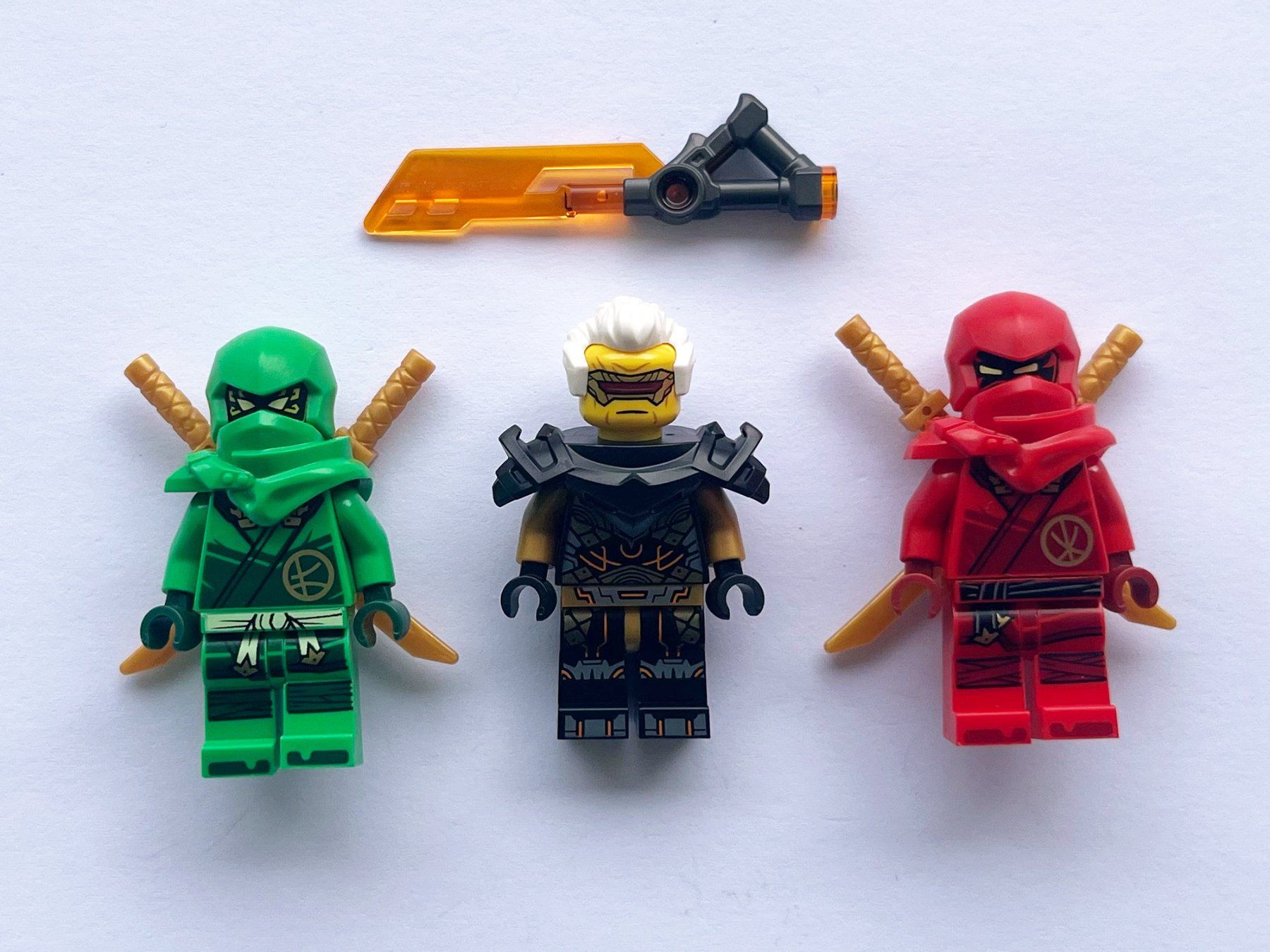 Lego Kit di costruzioni: LEGO Ninjago Lloyd + Rapton + Kai + Swords – Usato da Lausanne venduto da BeyondStories