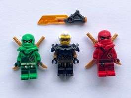 LEGO Ninjago Lloyd + Rapton + Kai + Swords