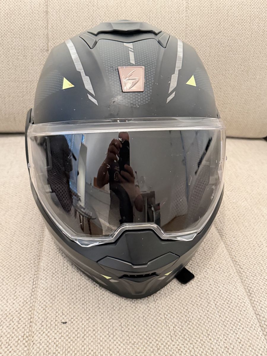 Helme & Visiere: Motorrad Klaphelm XXL – Gebraucht aus zürich von milina 3