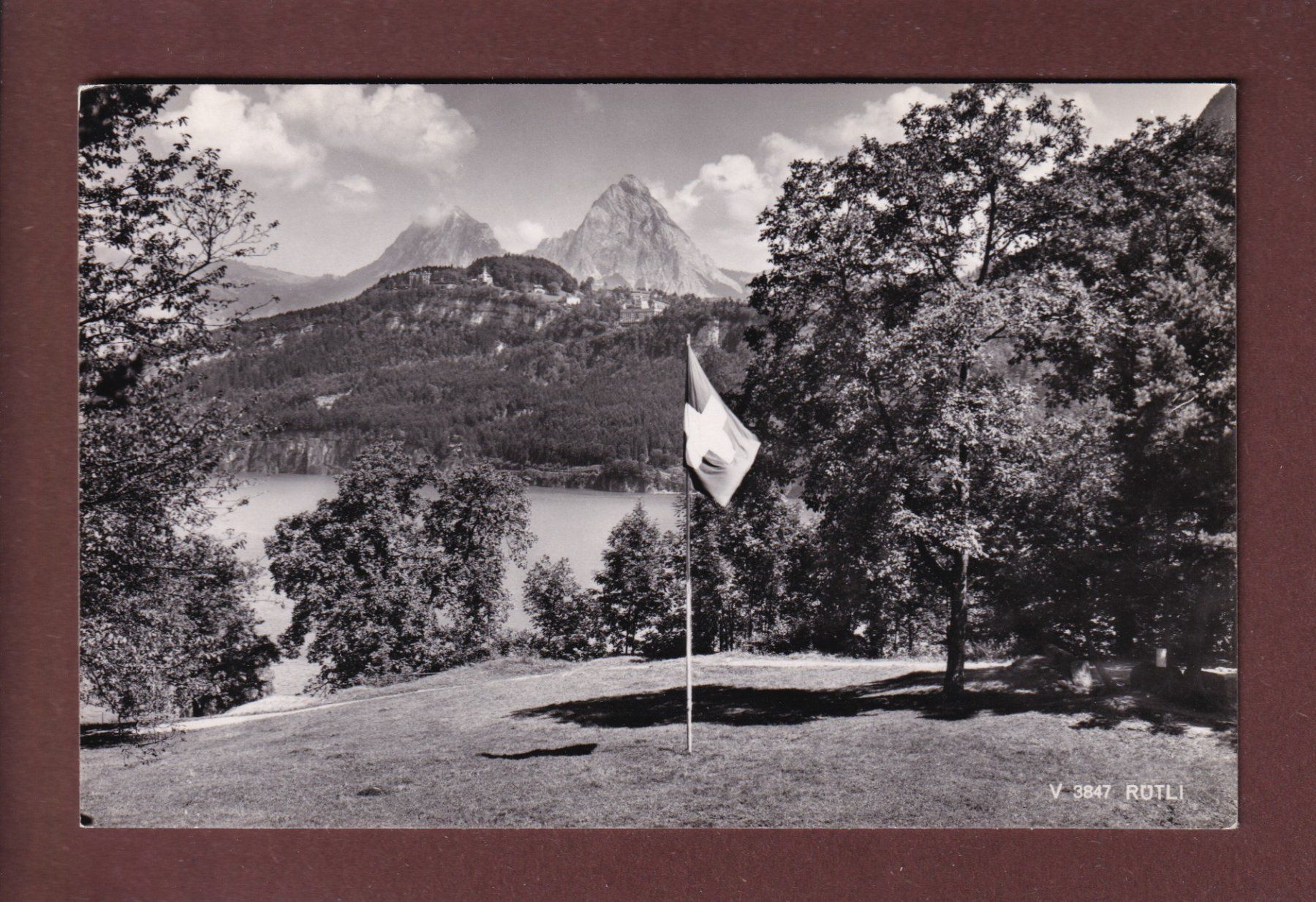 Cartoline postali: RÜTLI – Usato da Pully venduto da nicecards
