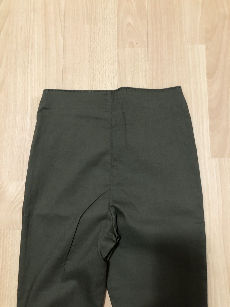 H&M Pantaloni: H&M Hose Gr.XS – Nuovo (secondo la descrizione) da Chur venduto da vicky7 7