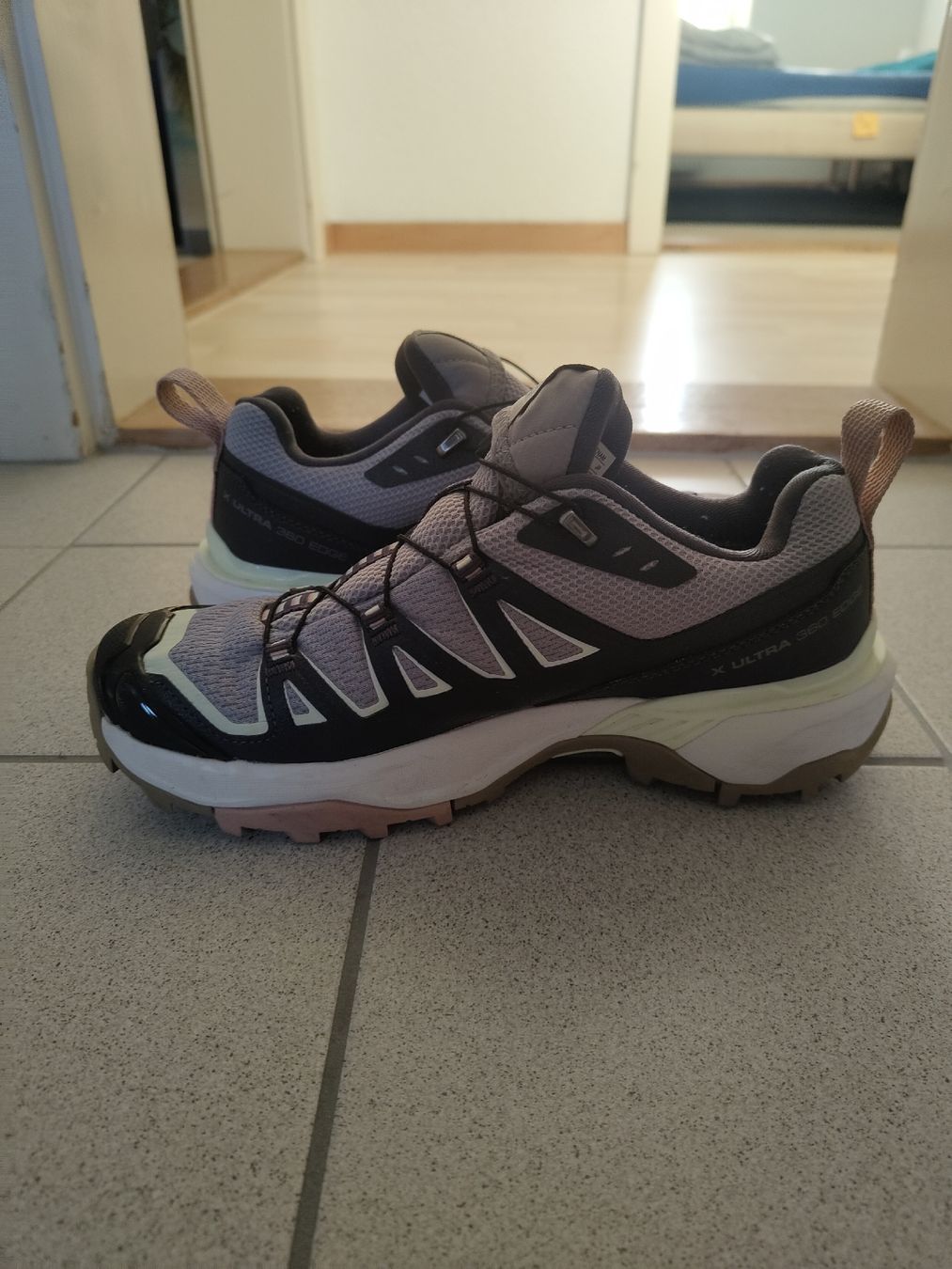 Salomon Damenschuhe: Salomon Trekking Schuh 38 – Neu (gemäss Beschreibung) aus Landquart von gig_jqr7 2