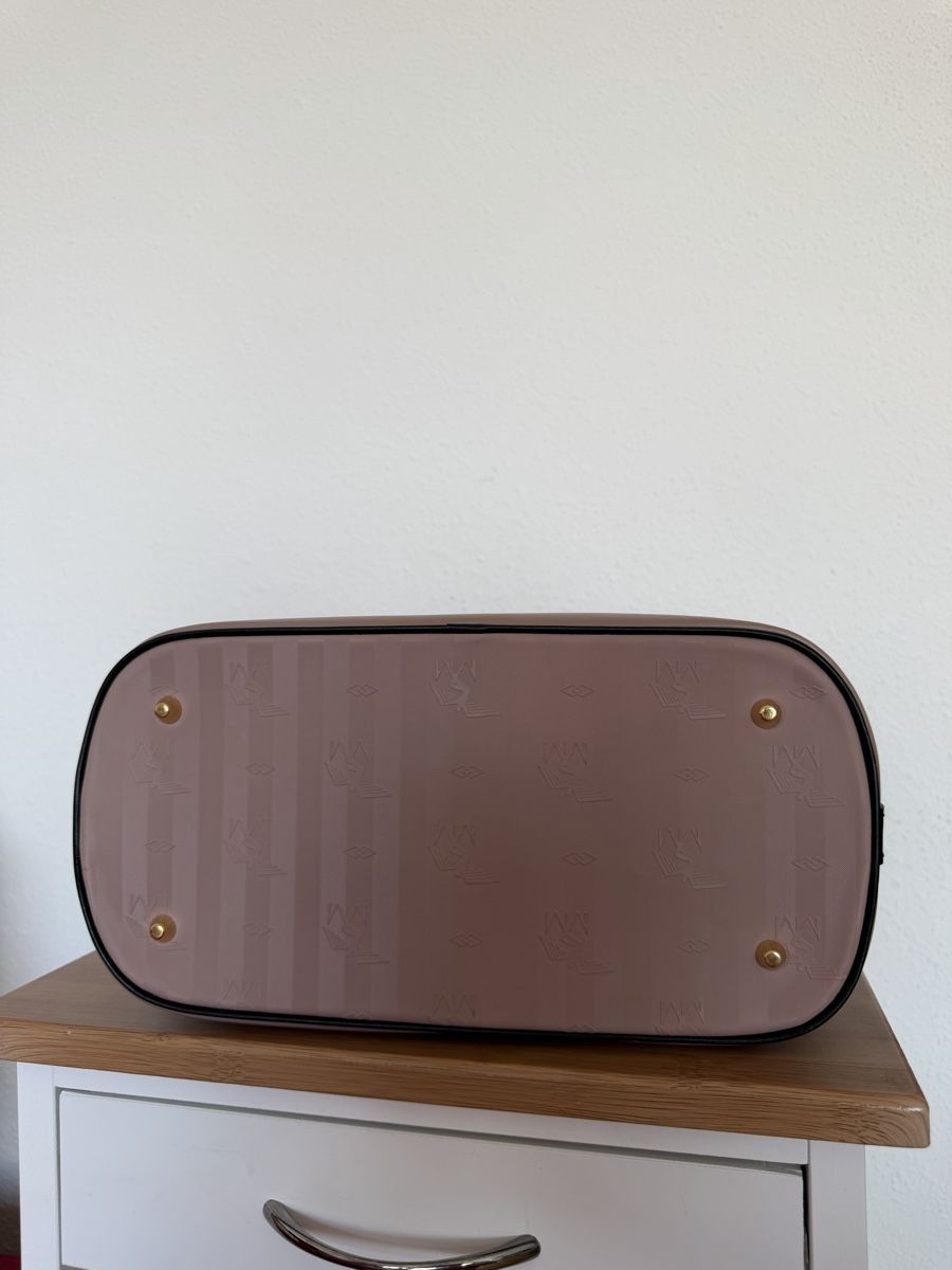 Maison Mollerus Borse da donna: Maison Mollerus Beuteltasche Niesen Rosa – Usato da Emmen venduto da mak31 2