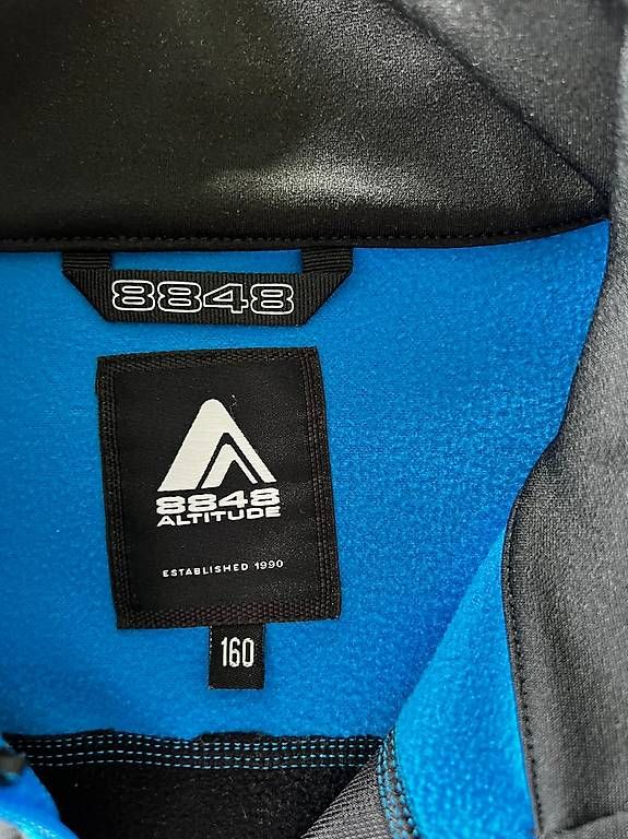 Maglioni & Felpe: Skipullover/-jacke von Altitude in Gr. 160 – Usato da Egg b. Zürich venduto da Semmeli10 2