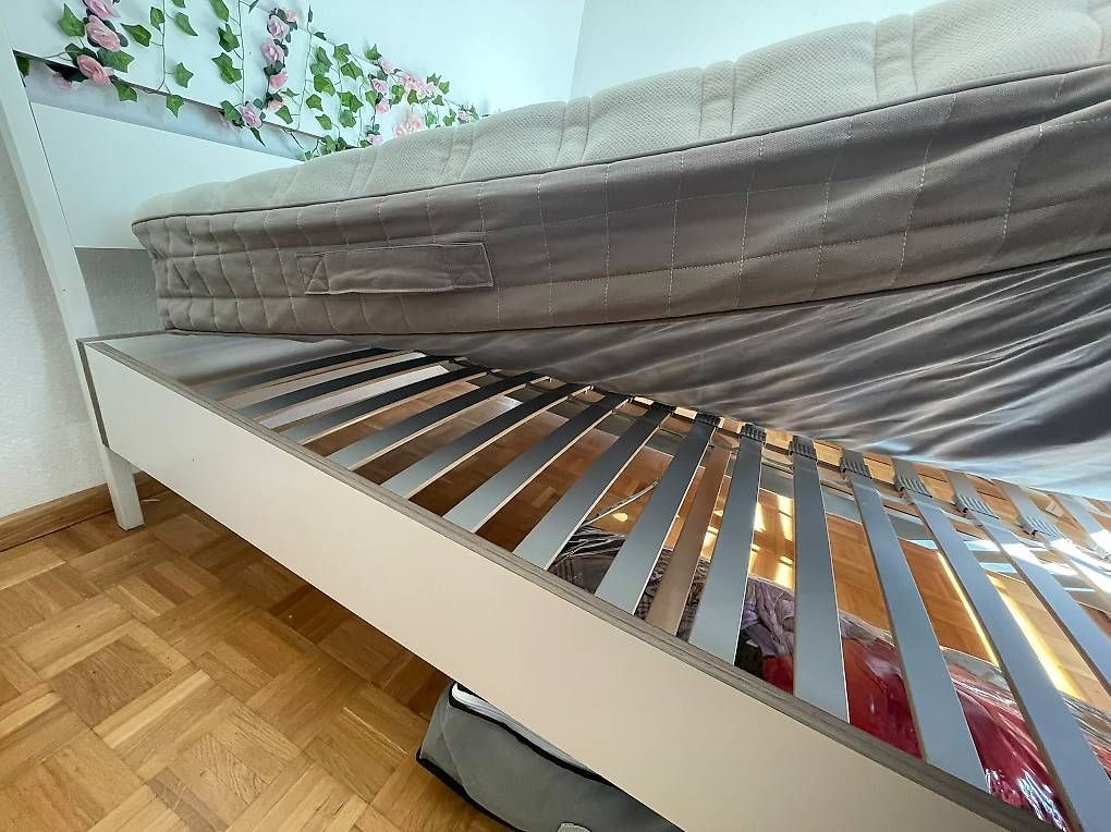 Betten: Bett 140x200 cm – Gebraucht aus Rheinfelden von ole_w5qk 1