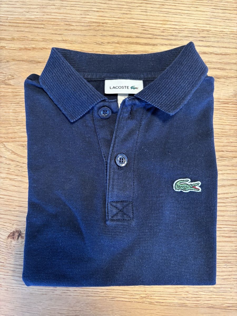 Lacoste Magliette Polo: LACOSTE T-Shirt Kinder - Grösse 6 – Usato da Teufen AR venduto da Alex2380