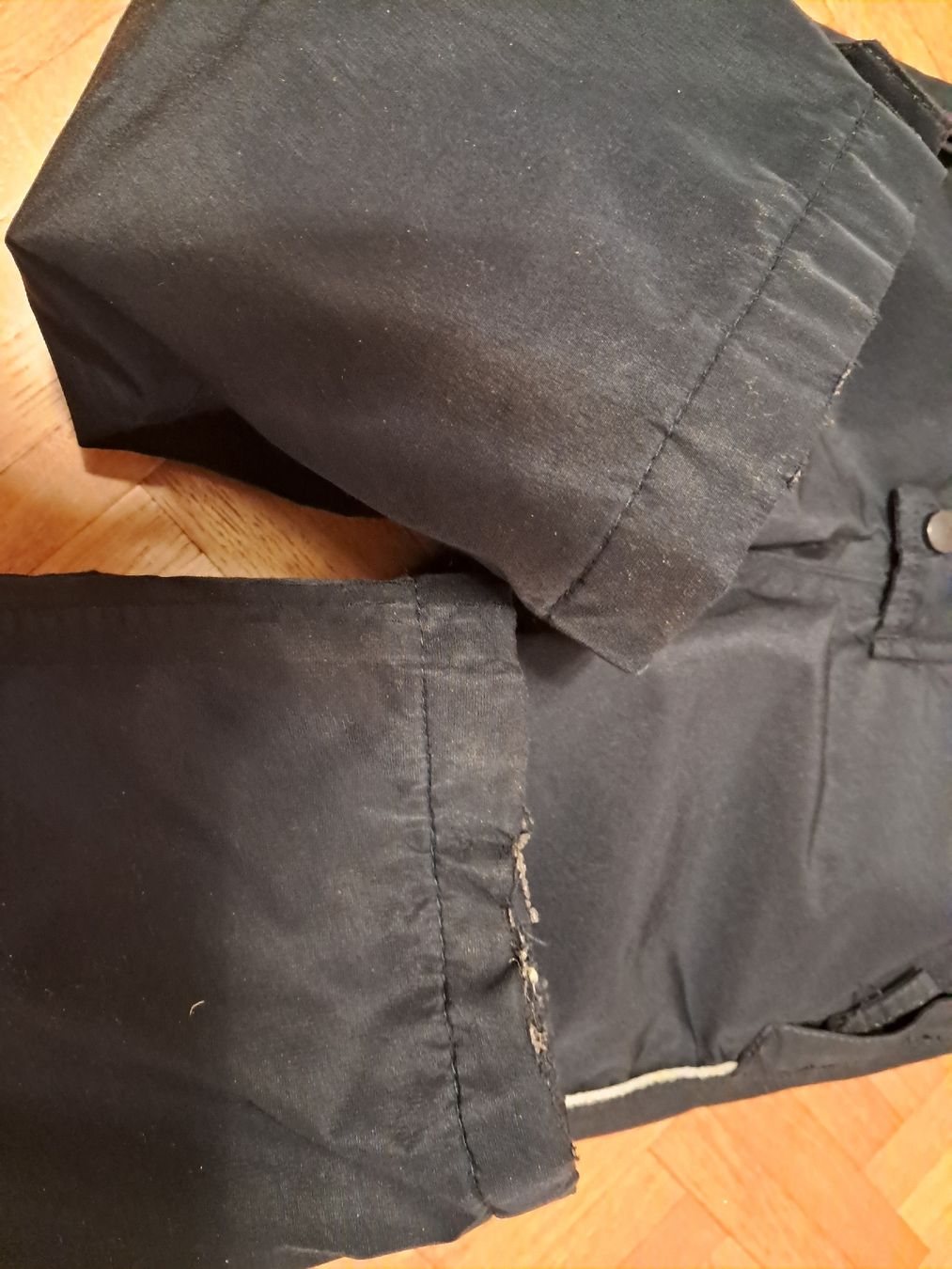 Pantaloni: Salopette de ski  - 104 – Usato da Ferpicloz venduto da Clicli014 1