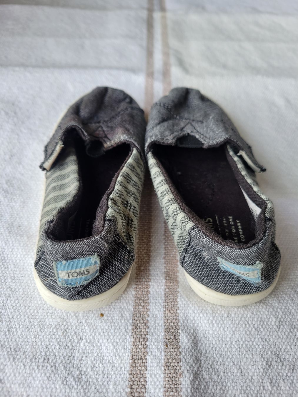 Toms Scarpe per ragazzi: espadrilles Tom's, taille 24 – Usato da Neuchâtel venduto da valerizette 1