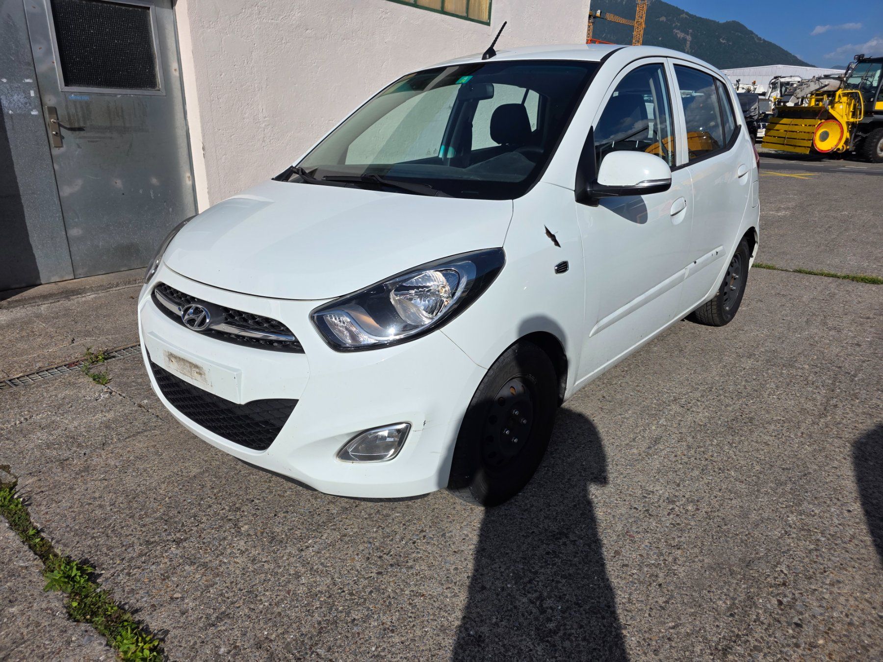 Hyundai Automobili: Hyundai i10 87500km top!!! – Usato da staffelbach venduto da del_gj7b 1