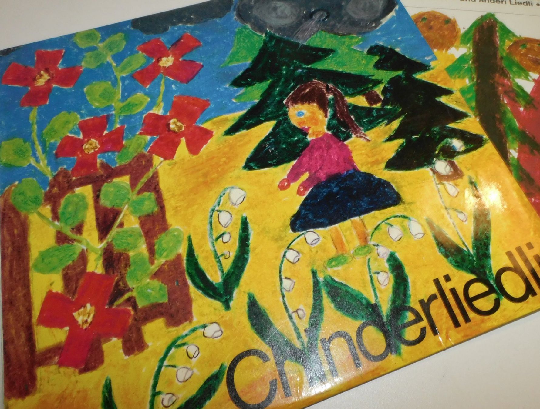 Schallplatten: Lp Schallplatte 4 Märlli Platten d Schlieremer Chind singed – Gebraucht aus Sursee von 76 5