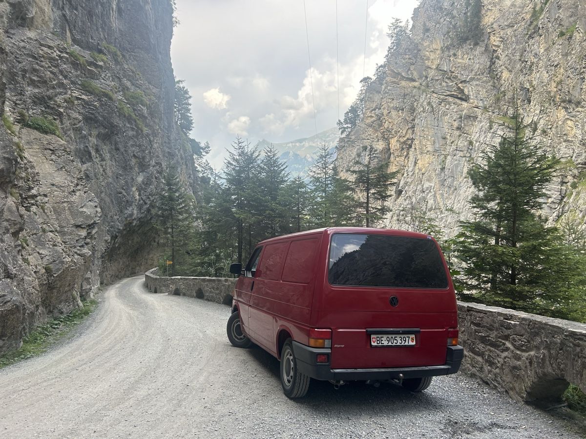 VW Camping Fahrzeuge: VW T4 Camper für Abenteuer – Gebraucht aus Oberbipp von JLO26 2