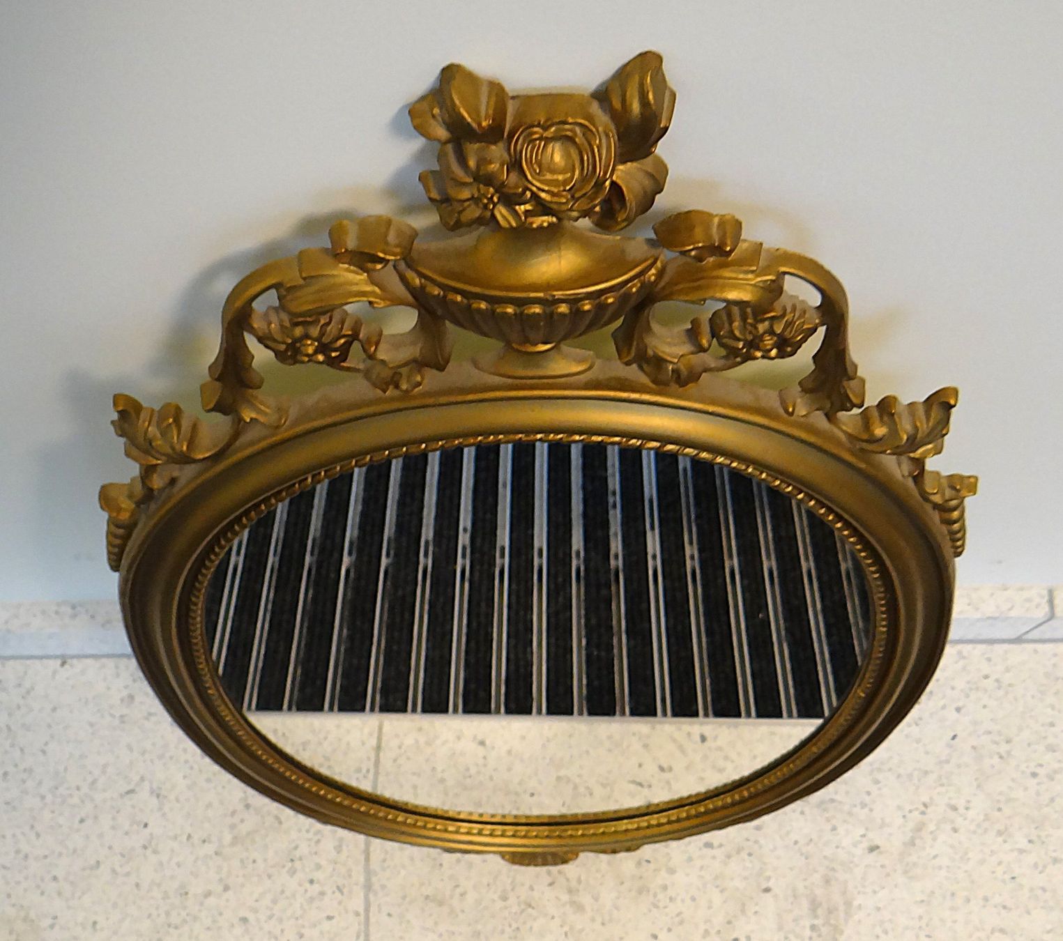 Specchi: Vintage Wandspiegel  HE329 – Usato da Basel venduto da B.W.B. 1