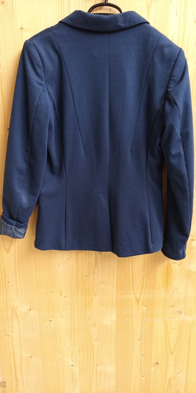 H&M Giacche: Blazer von H&M – Usato da Wängi venduto da Ladys_First 3