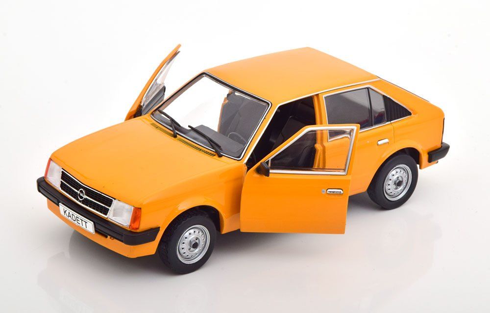 Opel Modellautos: OPEL KADETT D ORANGE 1:24 WHITEBOX – Neu und originalverpackt aus Suhr von Moebelsiralfred 1