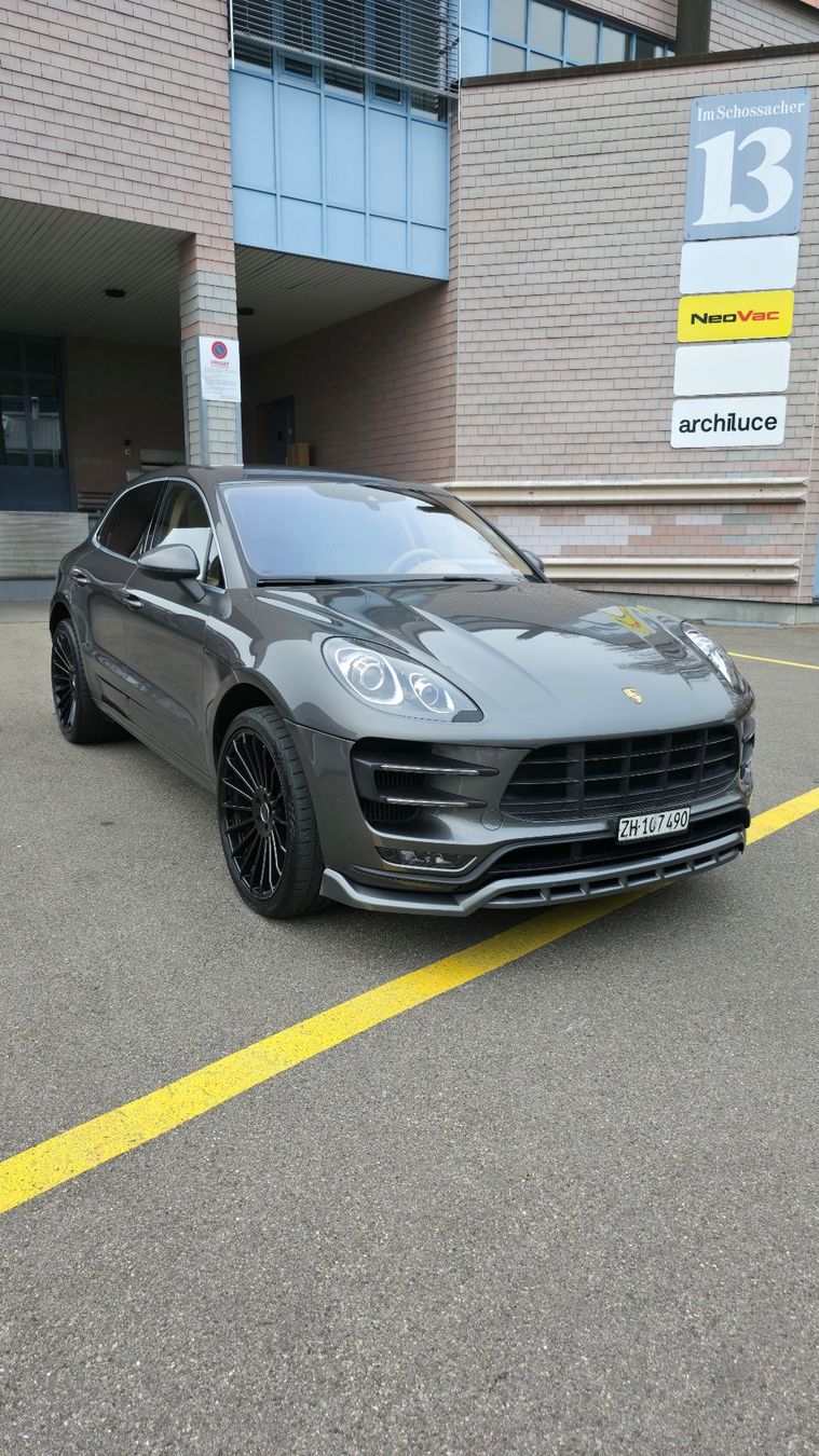Porsche Automobili: Porsche Macan Turbo – Usato da Dübendorf venduto da raaadi 1