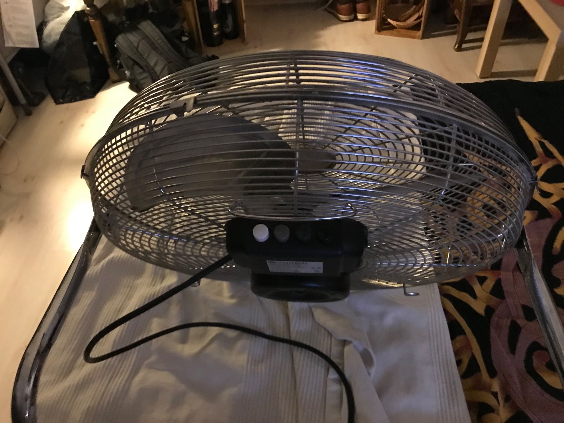 Luftreiniger: Bodenventilator chrom Ø 45cm H. 55 cm 100 W – Gebraucht aus Wetzikon ZH von  1