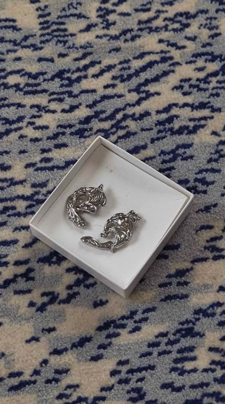Boucles d'oreille: Boucles d'oreilles VANESSA SCHINDLER – D'occasion à Lausanne par clog 1