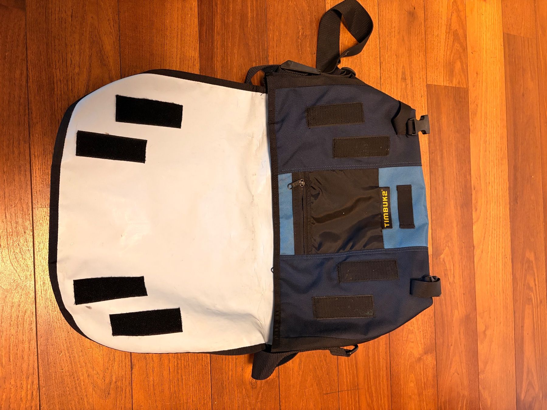 Taschen: Timbuk2 Umhängetasche gross – Gebraucht aus Uster von KS-100 1