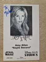 Amy Allen - Druckautogramm auf Karte