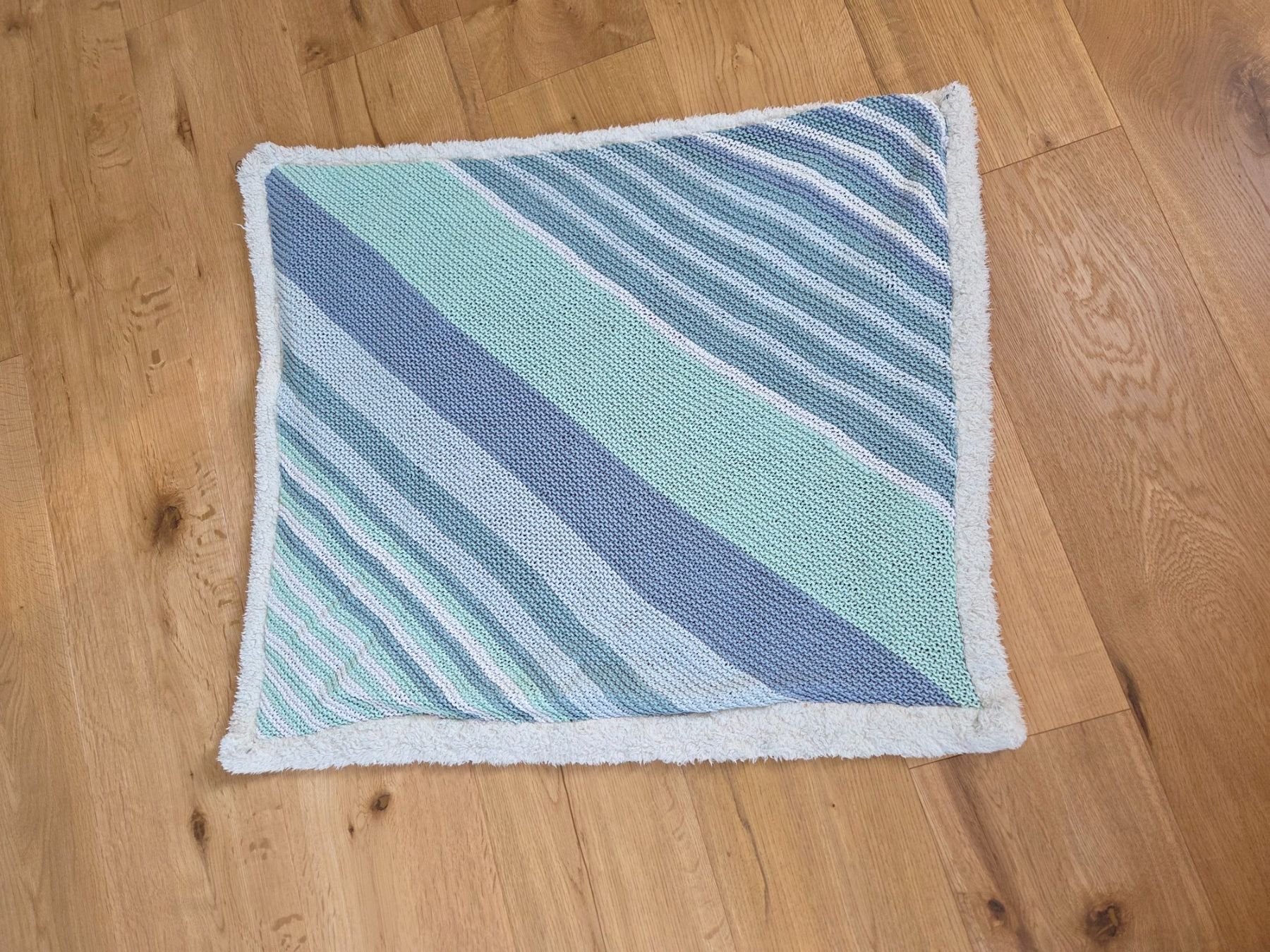 Coperte: Flauschige Babystrickdecke – Usato da Bremgarten AG venduto da sabrownie